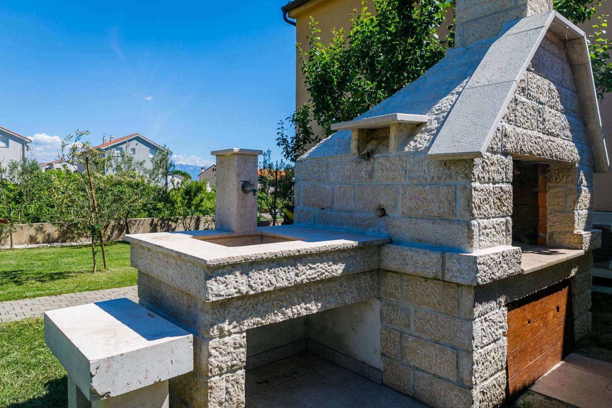 Apartment Pirun Baška Exterior foto